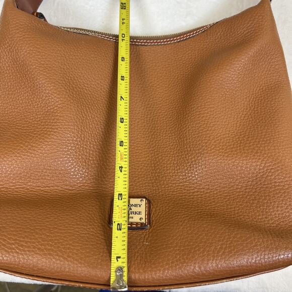 Dooney & Bourke Wexford Hobo Shoulder Bag Large Tan Pebbled Leather & Camel Brwn - Picture 10 of 16